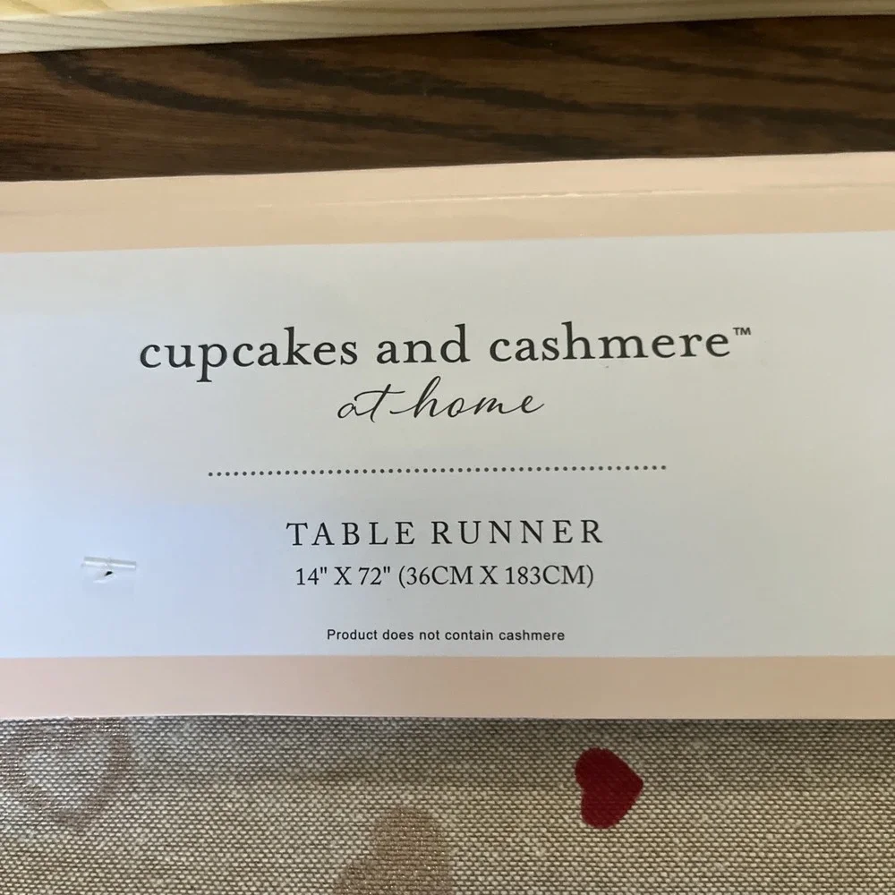 cupcakes & cashmere product vibrant